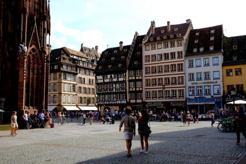 Strasbourg: City Exploration Smartphone Treasure Hunt