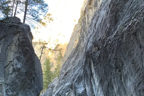 Discover Ancient Pictographs - Guided Canyon Hiking Tour 3H