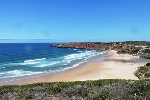 From Lagos: Private Guided Hike along the Vicentina Coast