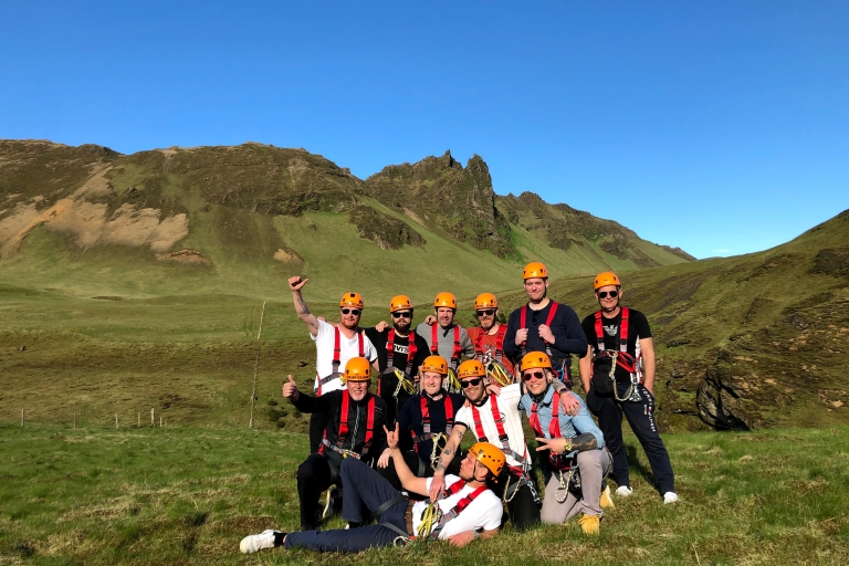 Au départ de Vík : Tour d'aventure en tyrolienne et randonnée