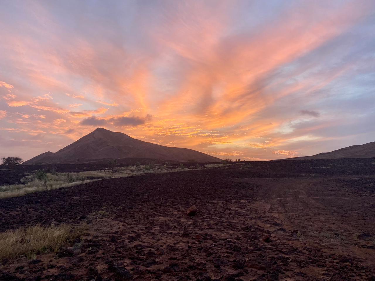 Santa Maria: Geführte Küstenwanderung & Sonnenuntergang auf dem Monte Leão