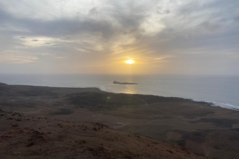 Santa Maria: Geführte Küstenwanderung & Sonnenuntergang auf dem Monte Leão