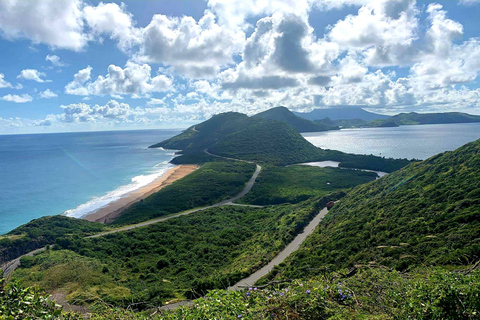 Basseterre: tour della capitale e della spiaggiaOpzione standard