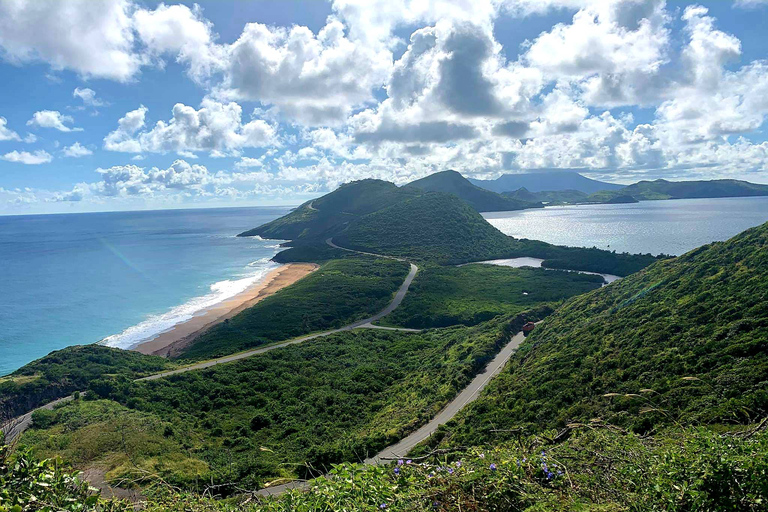 Basseterre: tour della capitale e della spiaggiaOpzione standard