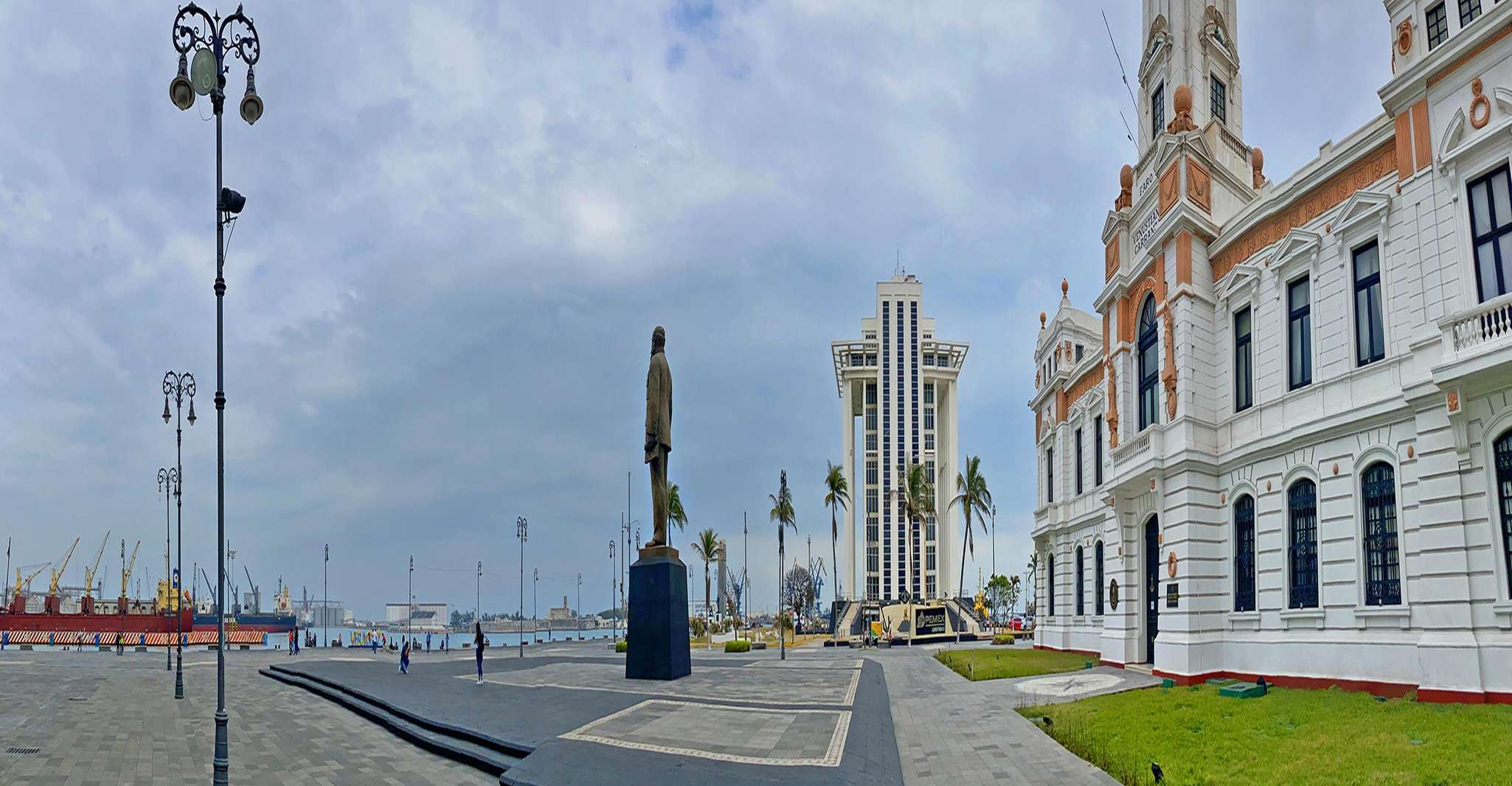 Veracruz, Hop-on Hop-Off Double-Decker Bus Tour - Hizvo