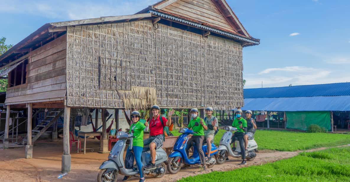Siem Reap Geführte VespaTour bei Sonnenuntergang und lokale Dörfer
