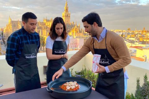 Seville: Exclusive Paella Cooking Class with Cathedral Views