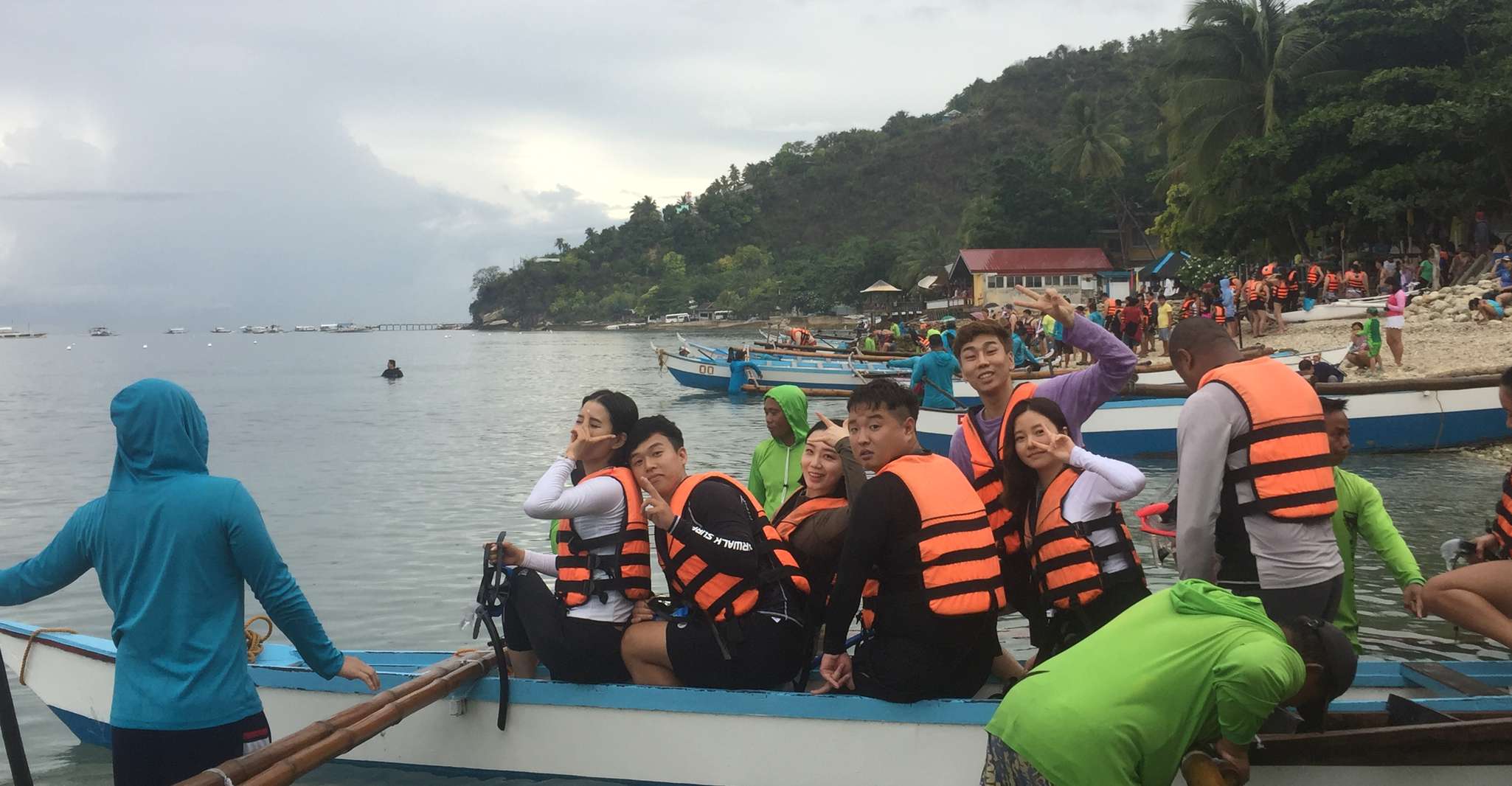 Cebu, Oslob Baignade de requin-baleine et Tumalog Falls Tour - Hizvo