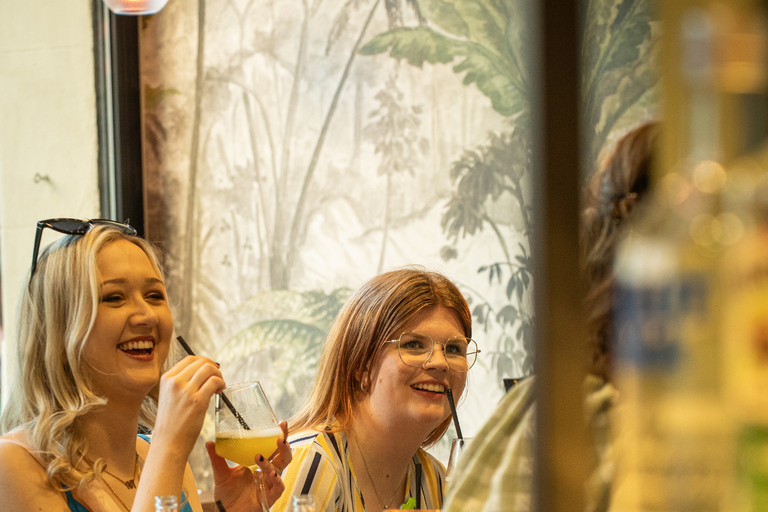 Barcelona: Sangria & Cocktail Making Class with Tapas