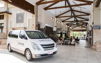 Cairns, Trasferimento dall'aeroporto condiviso da/per la città e le spiagge - Hizvo