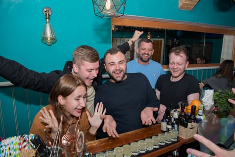 Florence: Guided Walking Tour with Drinks at Local Bars