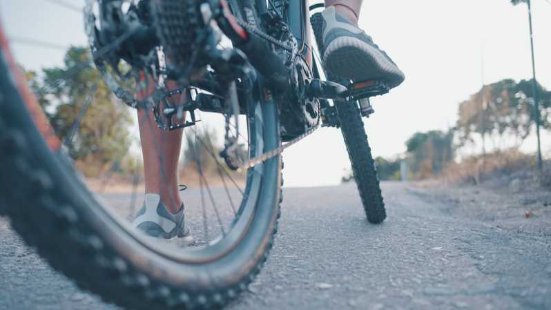 Alghero: Electric Bike Rental