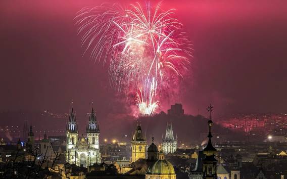 Prag: Silvester Kneipentour und Feier