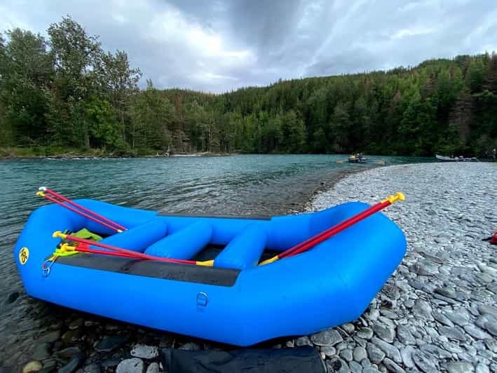Da Cooper Landing viaggio in rafting sul fiume Kenai con attrezzatura