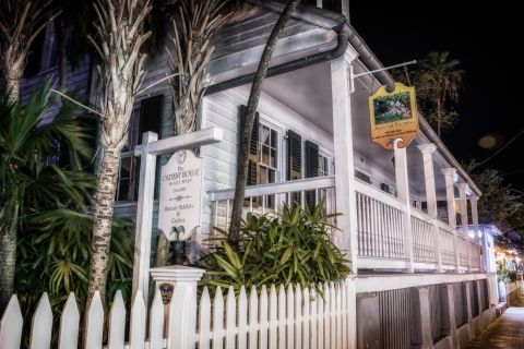 Key West: Southernmost Ghosts Haunted Walking Tour
