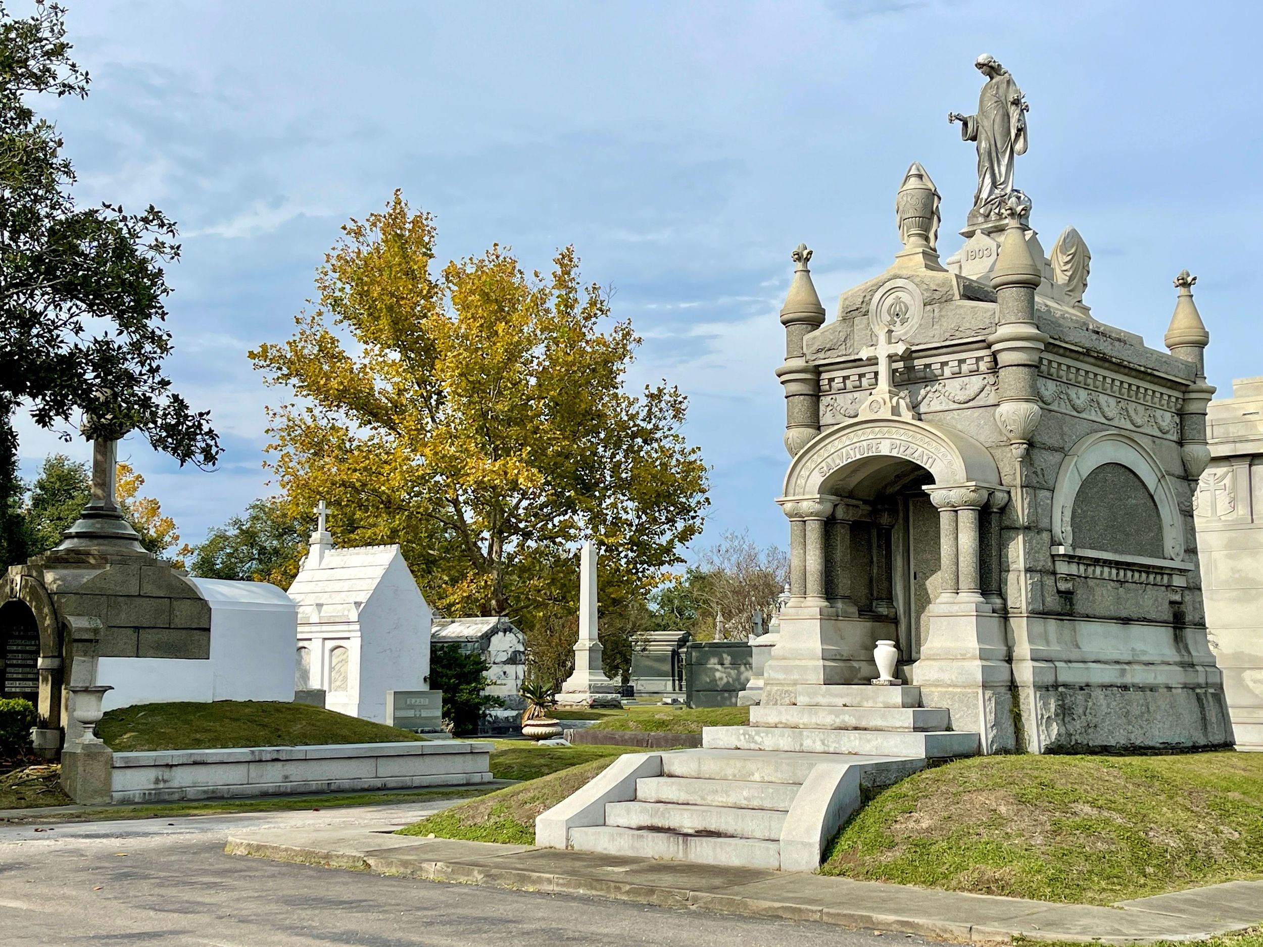 New Orleans: Millionärsgräber auf dem Metairie-Friedhof