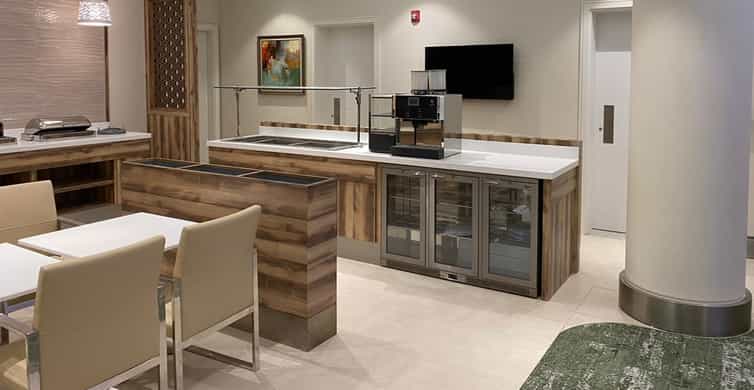 Jeddah Airport (JED): Premium Lounge Access photo 9