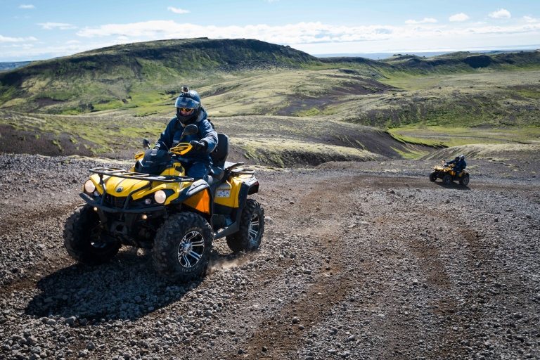 Reykjavik: ATV-bergtour van halve dagTour met 2 personen per quad