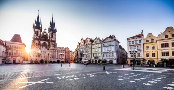 Prague: Old Town and Jewish Quarter 2-Hour Walking Tour
