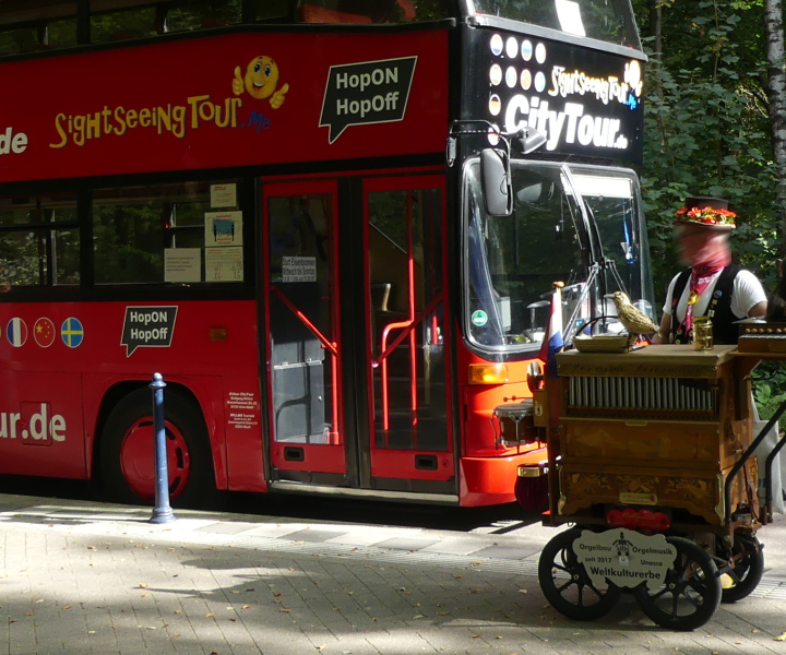 Aachen: 24-Hour Hop-On Hop-Off Sightseeing Bus Ticket