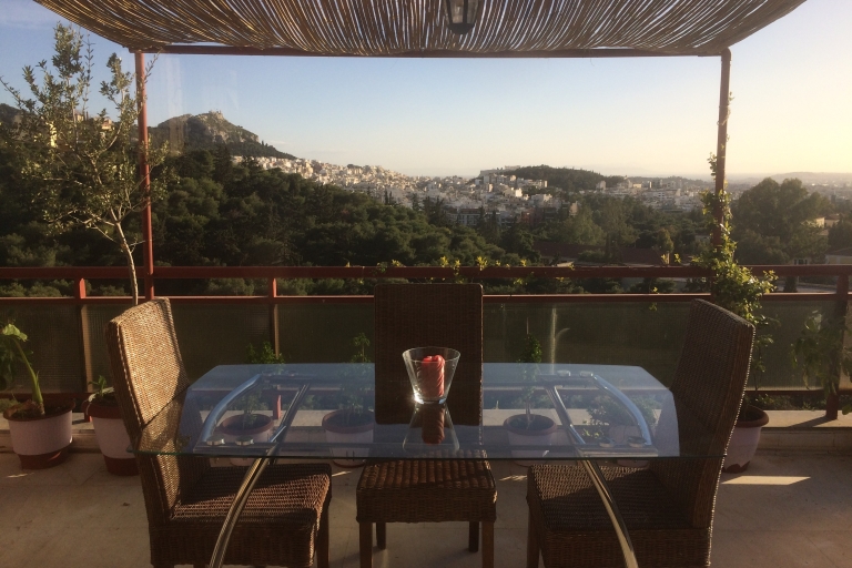 Athene: 6-gangenmaaltijd op het dak van de Griekse keuken met wijn