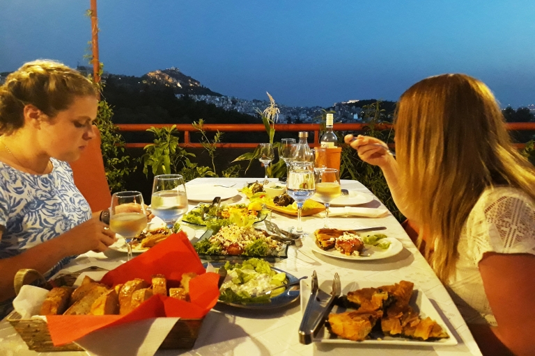 Athènes : Repas sur le toit de 6 plats de cuisine grecque avec vin