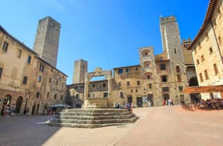 Von Florenz: Private Tour nach Pisa, Siena und San Gimignano