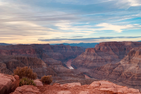 Las Vegas: Sleep Late Small Group Grand Canyon Skywalk Tour From Las Vegas: Grand Canyon Half-Day Skip-the-Line Tour