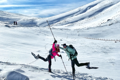 Sarajevo: Experimenta el snowsheing en las montañas olímpicasDesde Sarajevo: Excursión con raquetas de nieve por la montaña olímpica de Bjelašnica