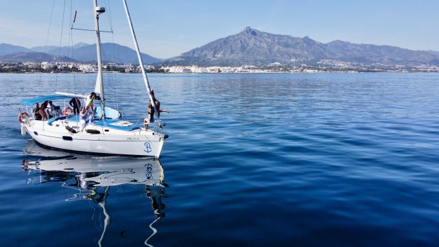 Visit Marbella Puerto Banús Private Sailing Cruise with Drinks in San Pedro de Alcántara