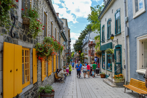 De Montreal: Viagem de 1 dia à cidade de Quebec e às Cataratas de Montmorency