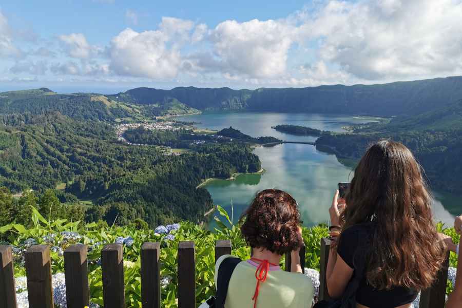 Insel São Miguel: 2-tägige geführte Inseltour mit Mahlzeiten