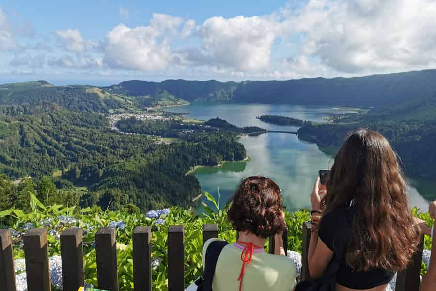 Insel São Miguel: 2-tägige geführte Inseltour mit Mahlzeiten