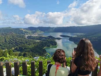 Isla de São Miguel: excursión guiada de 2 días por la isla con un añadido de comida