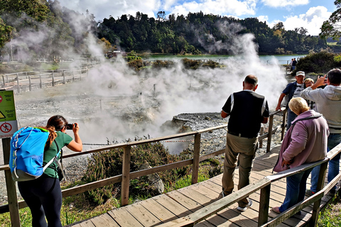 São Miguel: visite de 8 heures de Furnas et Nordeste avec déjeunerSão Miguel: visite de Furnas et Nordeste avec déjeuner et transfert