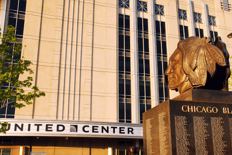 Chicago Chicago Blackhawks Entradas para un partido de la NHL en el United CenterAsientos Premium