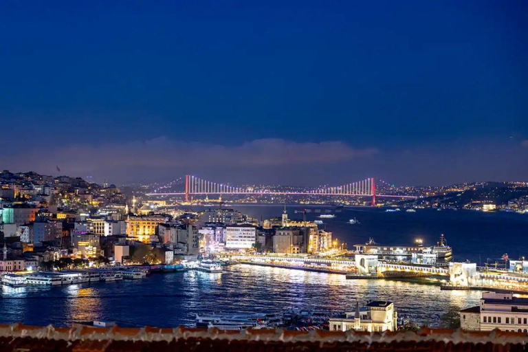 Istanbul : Nuit de la gastronomie turque et expérience sur les toits