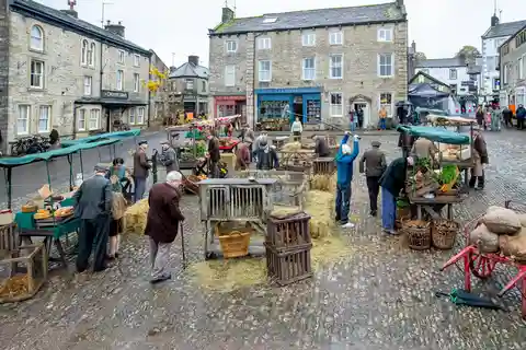 Yorkshire: All Creatures Great and Small Mini-Coach Tour