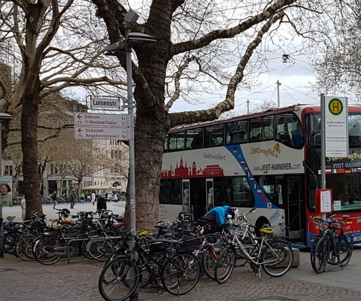Hanover: 24-Hour Hop-On Hop-Off Sightseeing Bus Ticket