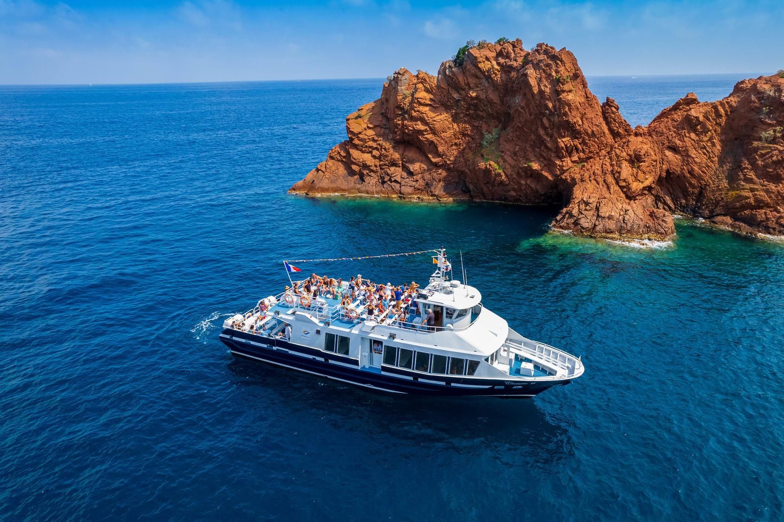 Ab Mandelieu: Corniche d'Or Sightseeing Cruise mit Guide