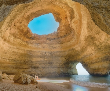 Albufeira: 2,5 Uur Benagil Grotten & Dolfijnen kijken