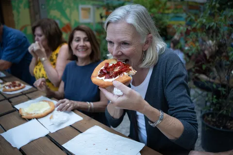 Budapest Street Food Tour with Snacks, Dessert & Beer