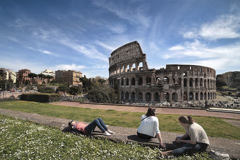 Rome: Colosseum, Roman Forum & Palatine Guided Day Tour