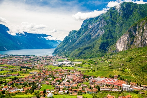 5 días en los lagos del norte: Milán y Bernina ExpressTour en portugués con habitación estándar