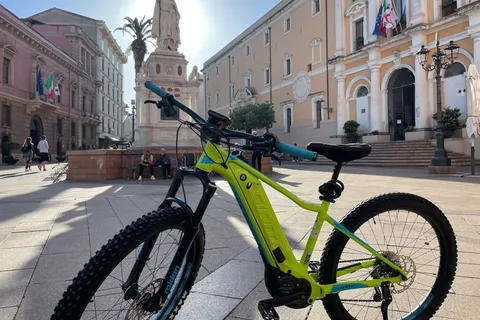 Sardegna: Noleggia una e-bike a Oristano