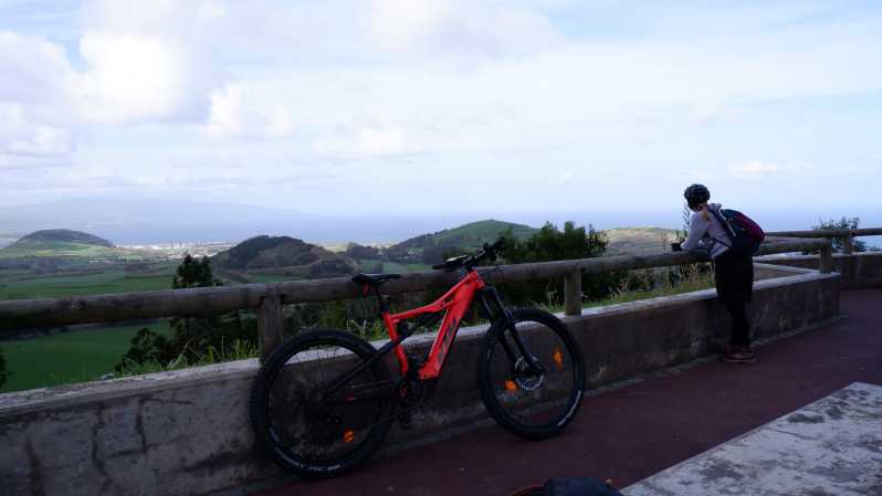 Ribeira Grande : Visite guidée en E-Bike