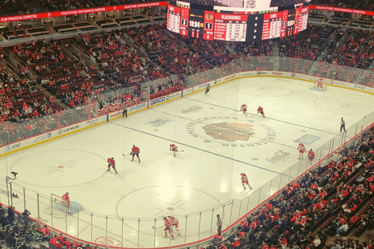 Chicago Chicago Blackhawks Entradas para un partido de la NHL en el United CenterAsientos Premium