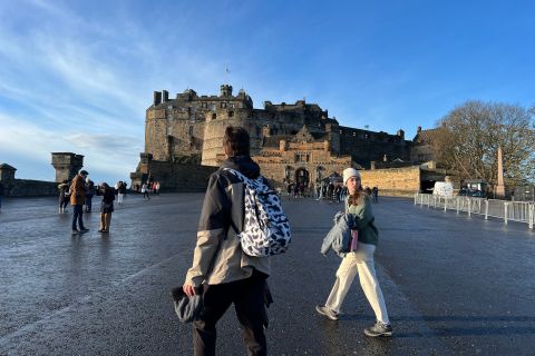 Edinburgh: Private Guided Tour of the Edinburgh Castle