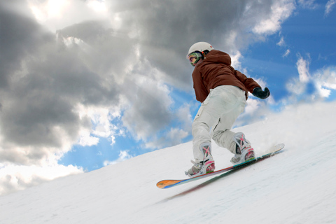 Från Montreal: Dagstur till skidåkning eller snowboarding