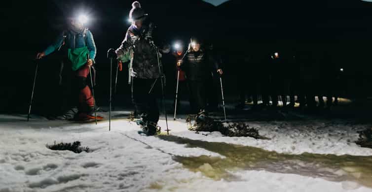 Desde La Raya: tour nocturno con raquetas de nieve en Asturias